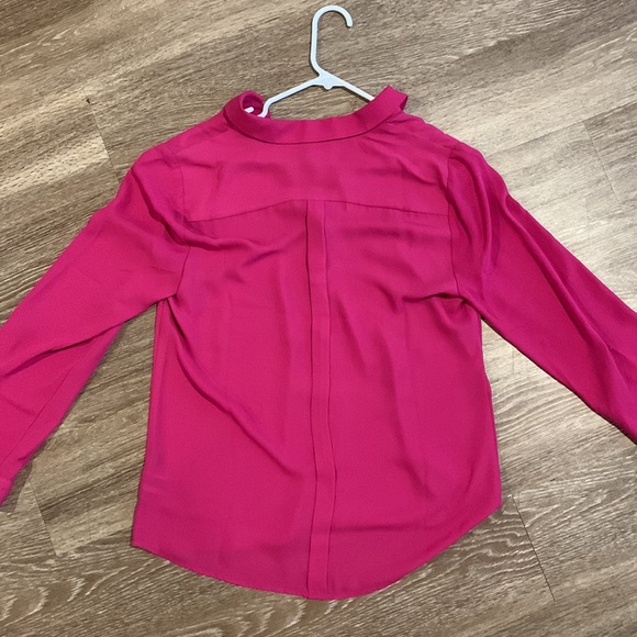 THE LIMITED Medium Ashton Blouse Fuchsia - Picture 2 of 3